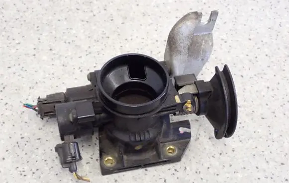 Toyota Aygo AB10 Throttle body valve 