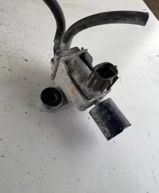 Toyota Hilux (AN10, AN20, AN30) Turbo solenoid valve 2581930070 1397000950