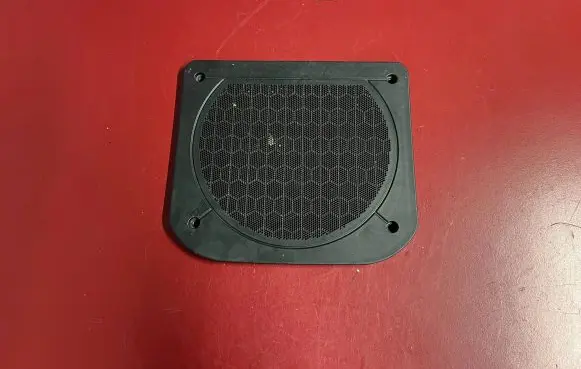 Mini One - Cooper F56 F55 Subwoofer grill/trim 9265331
