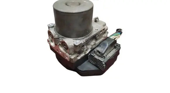 Toyota Urban Cruiser (XP110) ABS Pump 4454052170 8954152A10 1338006010