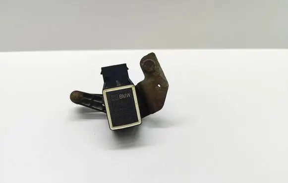 BMW 5 E60 E61 Rear air suspension level height sensor 6752797 675279701 37146752797