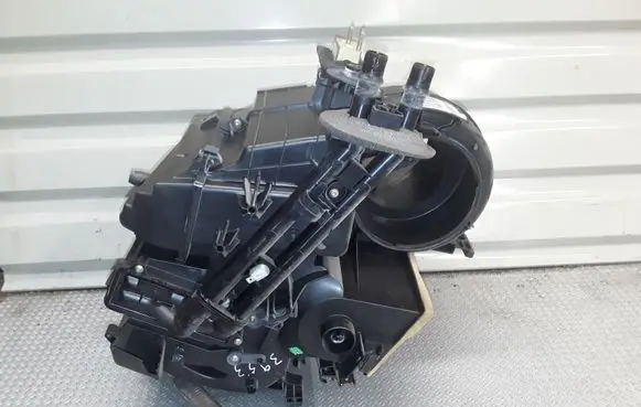 Peugeot 1007 Interior heater climate box assembly 9645808380