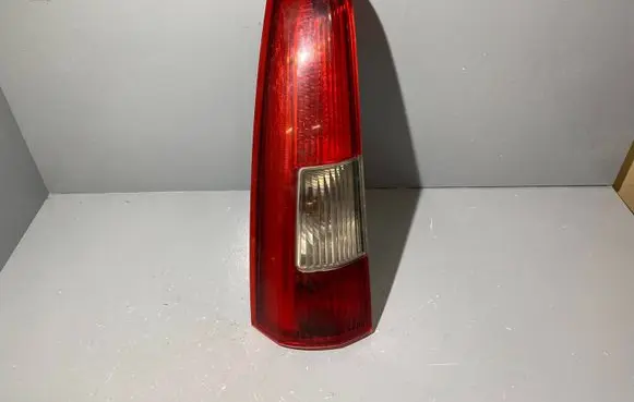 Volvo V70 Rear/tail lights 9154493