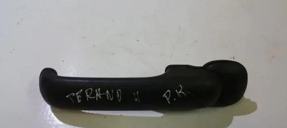 Nissan Terrano Front door exterior handle