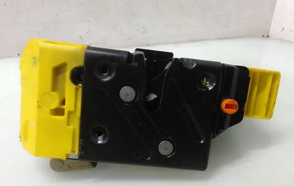 Volvo S60 Rear door lock 