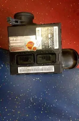 Mercedes-Benz A W168 Engine control unit/module a0275457432