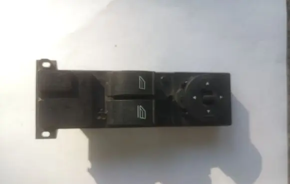 Ford Focus Electric window control switch 7M5T14529CA 7M5T14529 03168085