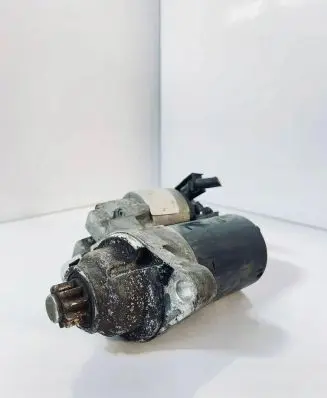 Volkswagen Fox Starter motor 03D903025H