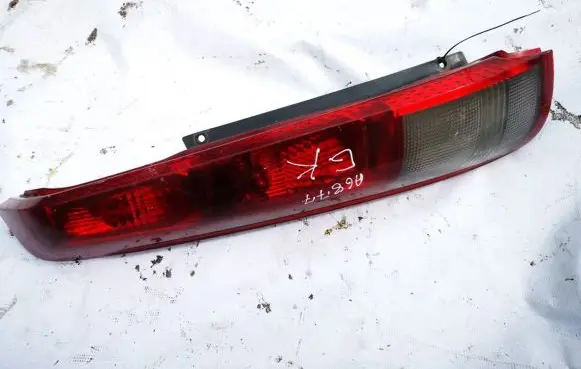 Nissan X-Trail T30 Rear/tail lights