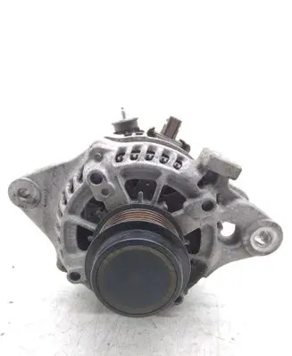 Toyota Auris E180 Generator/alternator 27060OT200 MS1042113110
