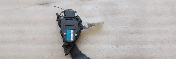 Volkswagen Golf IV Accelerator throttle pedal IJI723503R