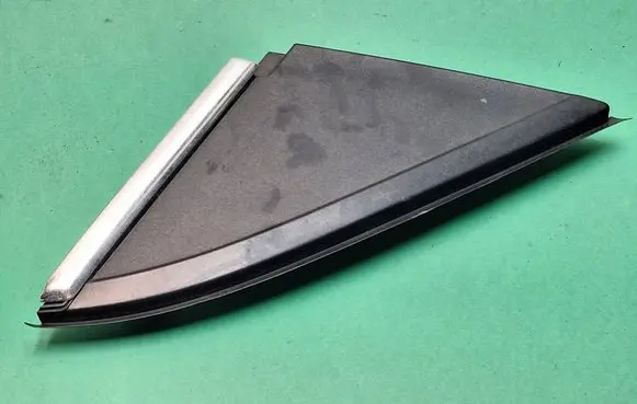 Ford Kuga I Fender end trim 8V41S16004 BQ7RA