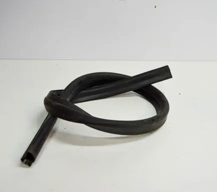 BMW 4 F32 F33 Engine compartment rubber 7240785