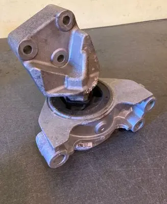 Opel Combo D Engine mount bracket 00517991100 0A236 00915