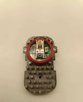 BMW 6 F06 Gran coupe LED ballast control module 1305715084