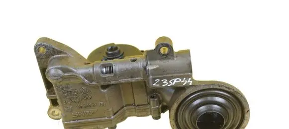 Audi A6 S6 C6 4F Oil pump 06E115105G BDW
