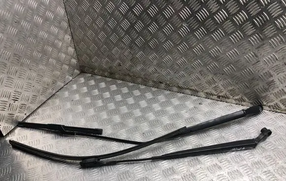 Opel Mokka Windshield/front glass wiper blade W000031744 W000031446