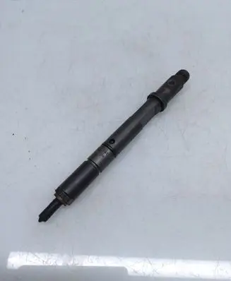 Audi A6 S6 C5 4B Fuel injector 059130201A