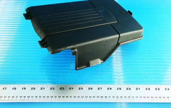 Audi A3 S3 A3 Sportback 8P Battery box tray cover/lid 3C0915443A