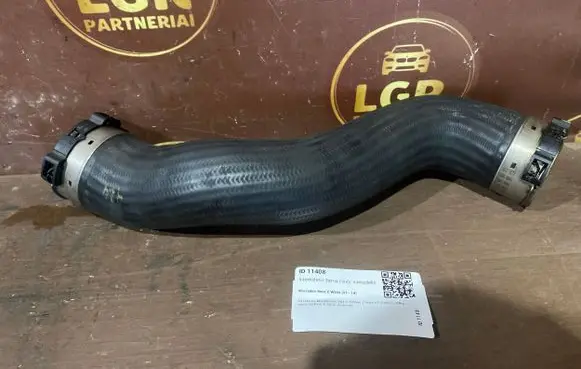 Mercedes-Benz C W204 Intercooler hose/pipe S20870A