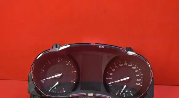Toyota Avensis T270 Speedometer (instrument cluster) 8380005W81