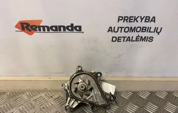 Toyota Auris 150 Water pump