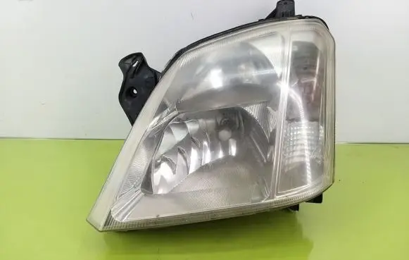 Opel Meriva A Headlight/headlamp 