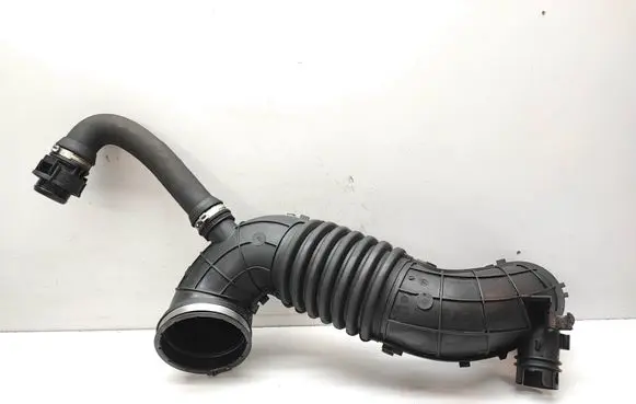 BMW 3 GT F34 Turbo air intake inlet pipe/hose 7810745 13717810745