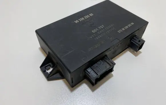 Peugeot 607 Parking PDC control unit/module 9629825080 9629826399