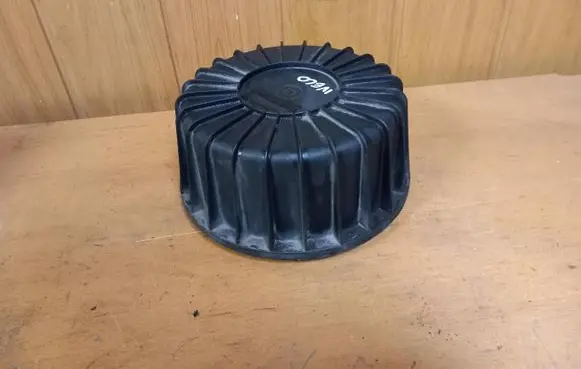 Iveco Daily 6th gen Air filter box 500315949