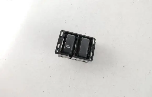 Windscreen/window heater switch