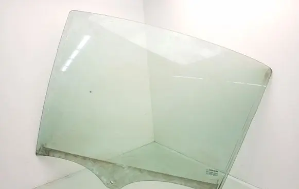 Renault Laguna II Rear door window glass AS2