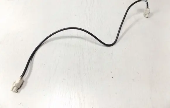 Maserati Ghibli Radio antenna 670003145