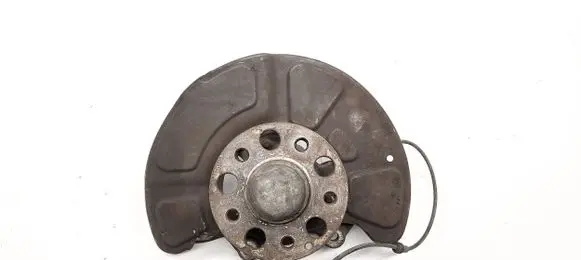 Mercedes-Benz E W212 Front wheel hub 837L