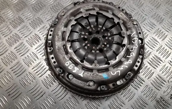 Renault Kangoo III Clutch set kit 302059555R