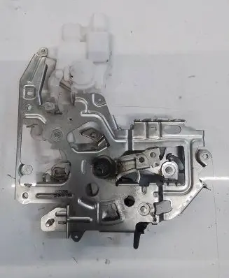Renault Master III Sliding door lock 826703236R