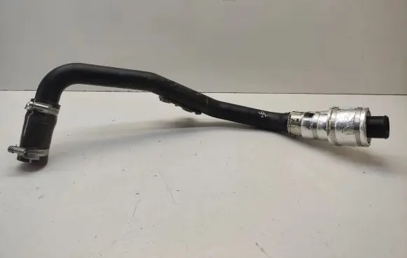 KIA Stonic Turbo air intake inlet pipe/hose 2827207300 2828307600