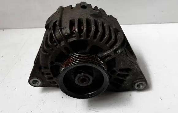 KIA Sorento Generator/alternator 3730039450 A0002655045