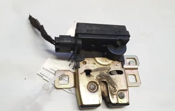 Mini One - Cooper R50 - 53 Tailgate/trunk/boot lock/catch/latch 7130322