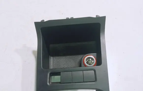 Volkswagen Golf V Dashboard storage box/compartment 1K0858329 1K0857925