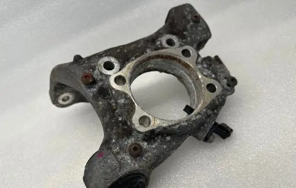 Audi A6 S6 C6 4F Rear wheel hub 4F0505434E