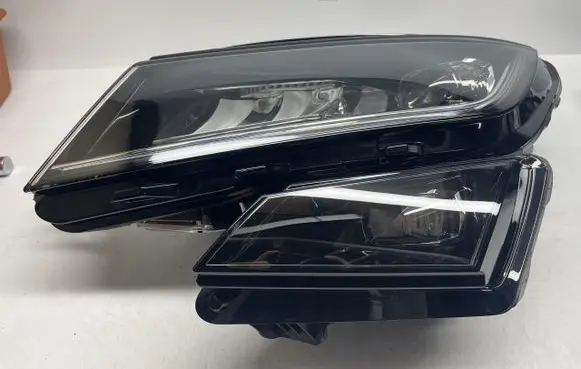Skoda Kodiaq Headlight/headlamp 566941015E