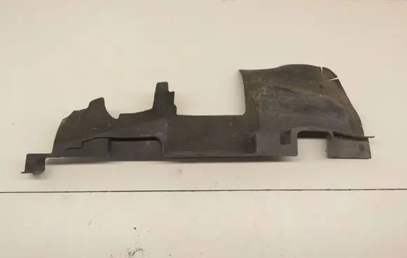 Audi A4 S4 B7 8E 8H Air intake duct part 8E0121284J