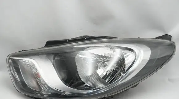 Hyundai i10 Headlight/headlamp 921010X1