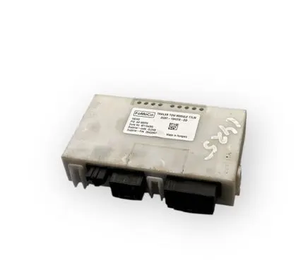 Ford Mondeo MK V Tailgate/trunk control unit/module DG9T19H378DD D1154265 28432007
