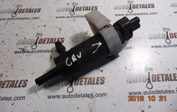Honda CR-V Windscreen/windshield washer pump