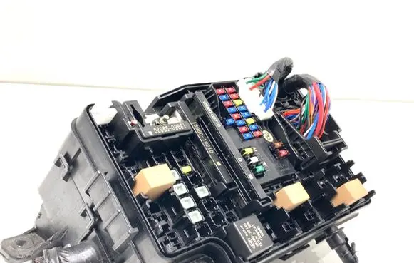 Hyundai Kona I Fuse box set 91711-J9831