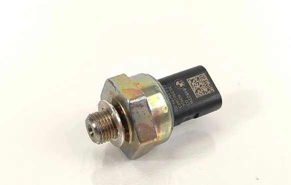 BMW X2 U10 Turbo solenoid valve 8482216