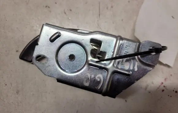 KIA Sorento Rear door interior handle