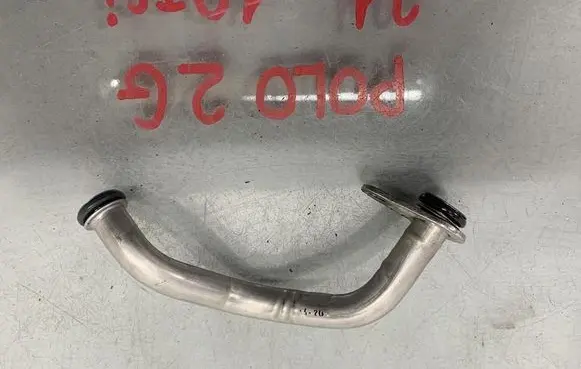 Volkswagen Polo VI Turbo turbocharger oiling pipe/hose